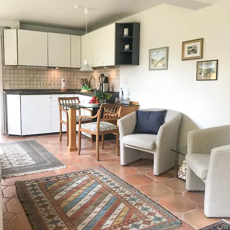 Lille Hues Διαμέρισμα Βέστερλαντ